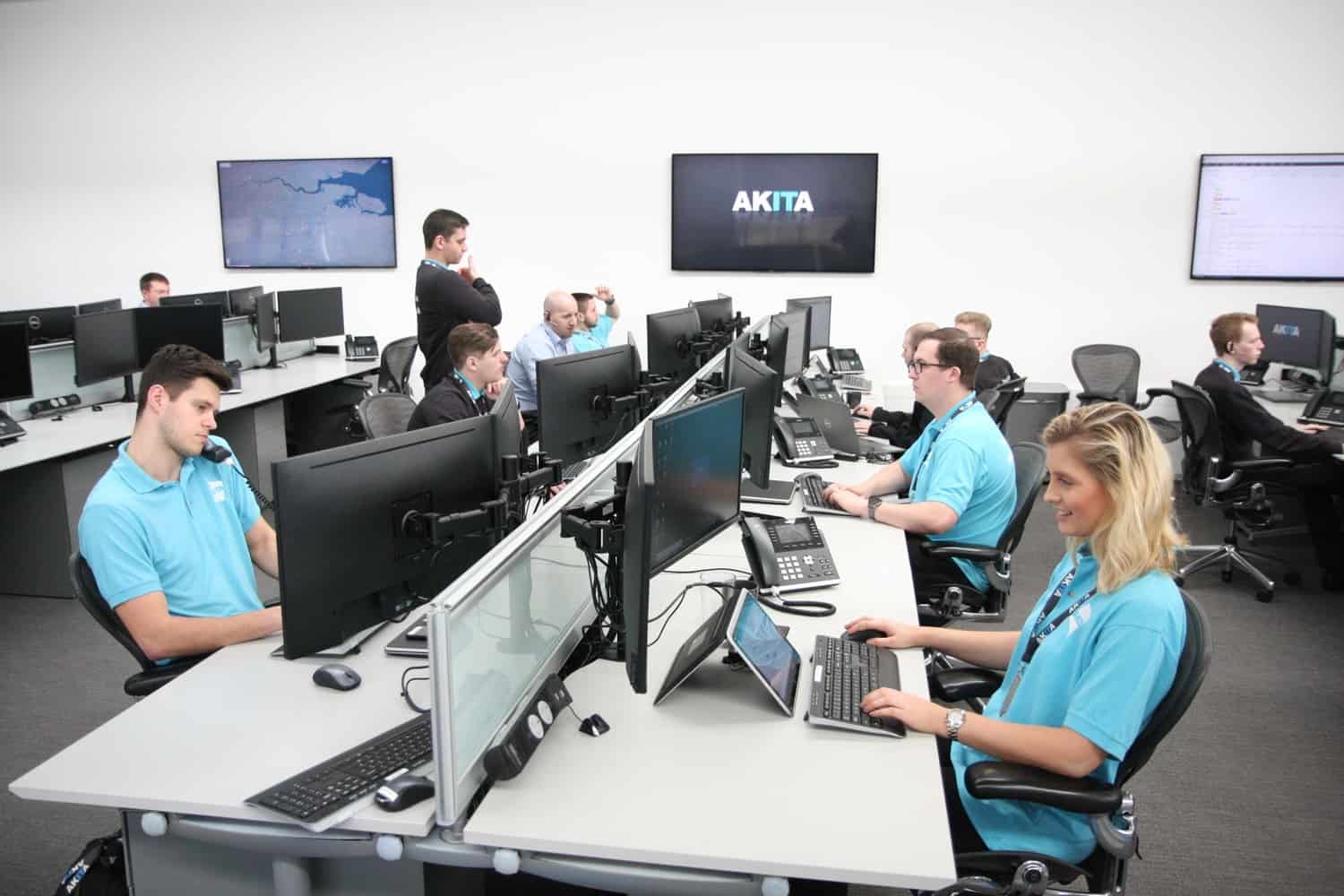 Apple Mac IT Support London, UK from Akita